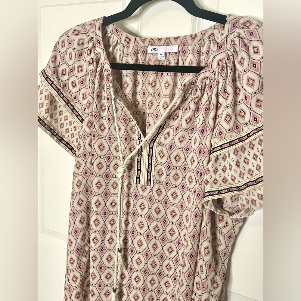 DR2 by Daniel Rainn Boho Peasant Blouse Women’s XL Pink Geometric Tassel Top - Picture 7 of 8